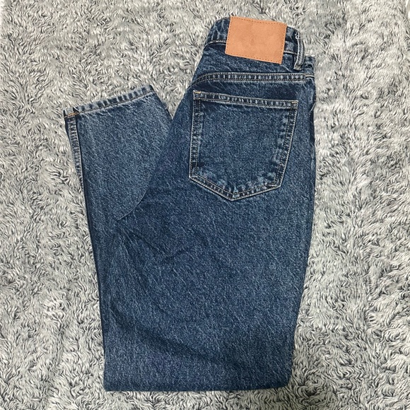 ZARA Mom fit jeans - Picture 3 of 5